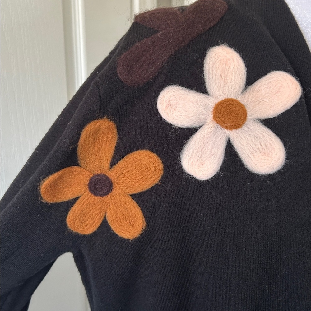 Aaeda women’s black floral Boho chic open front cardigan size small​ - Picture 6 of 9